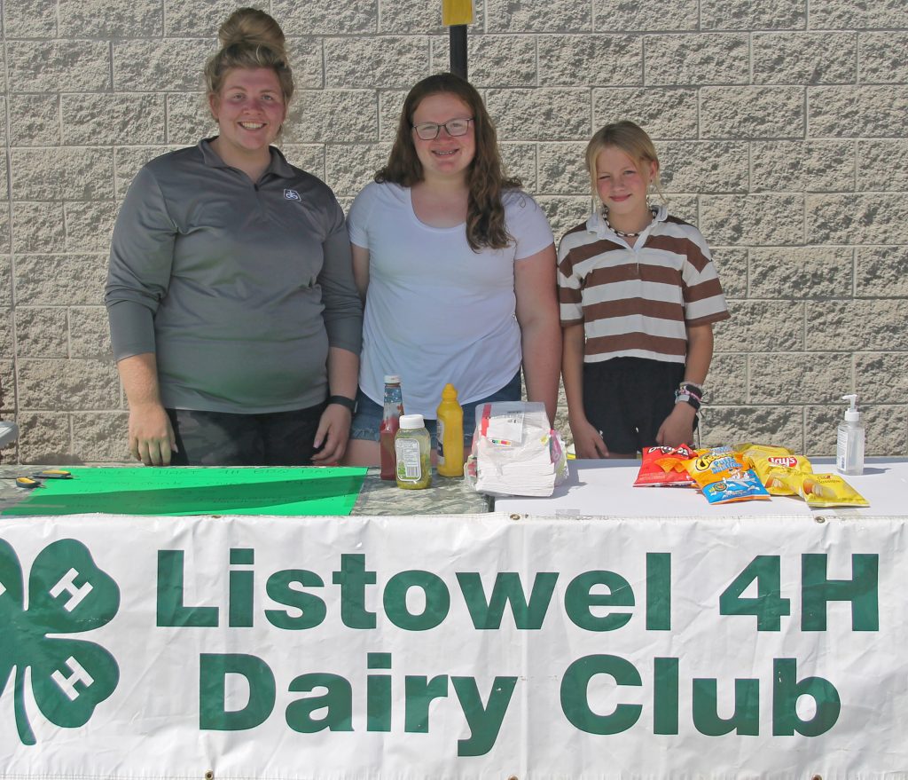 Listowel H Dairy Club Hosts Fundraising Bbq