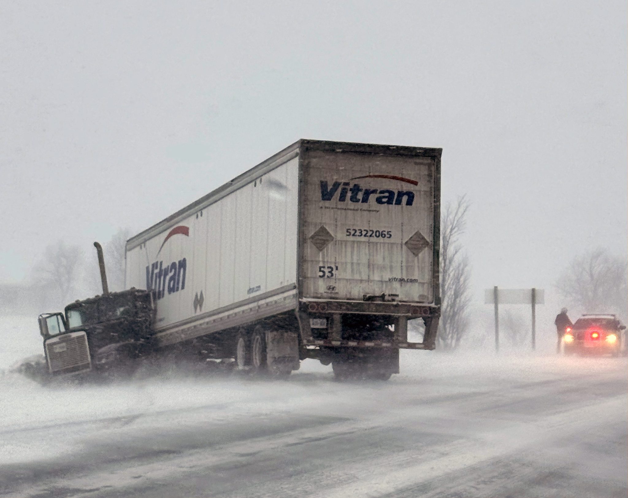 Major winter storm creates travel nightmare across the region