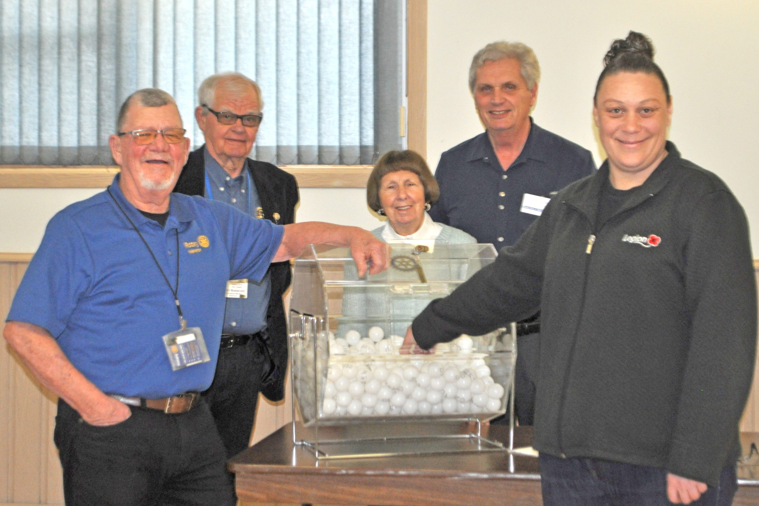 Contributed photo The April 16 Walkerton Rotary Draw winners are Mark Rogan - $1,000; Mike and Kathy Moran - $500; Ruth and David Murray - $300; Elizabeth Long, Mandi Craddock and Cindy Goetz - $250; and Carolyn Biesenthal - $150. From left, making the draw, are: Rotarians Tom Traversy, Albert Bonnevelt, Flo Gutscher, and Jim Bonhart; and Nikki Allen.